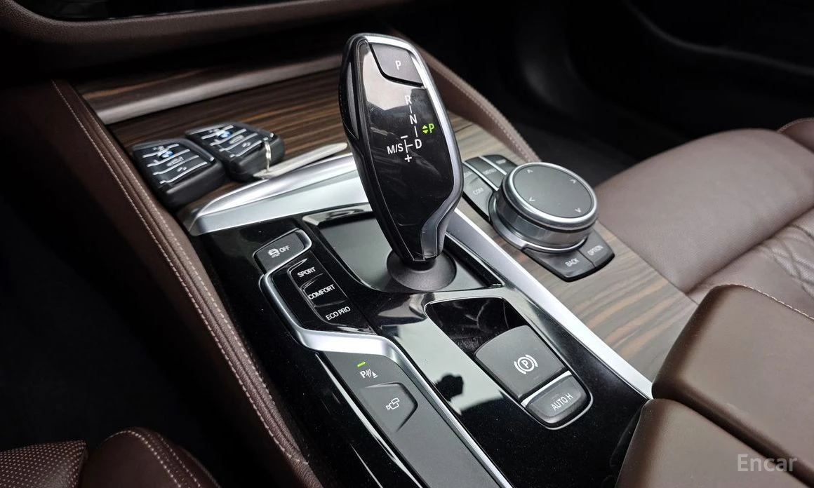BMW 530, снимка 9 - Автомобили и джипове - 54769464