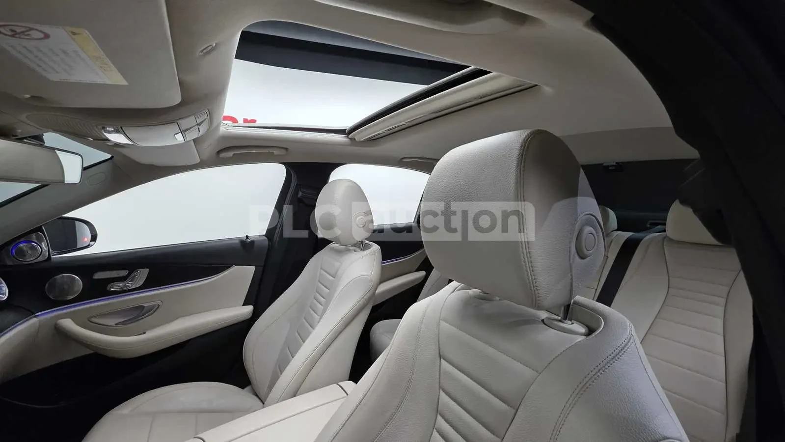 Mercedes-Benz E 220 ПОДГРЕВИ * BURMESTER * KEYLESS * АВТОКРЕДИТ , снимка 17 - Автомобили и джипове - 55033171