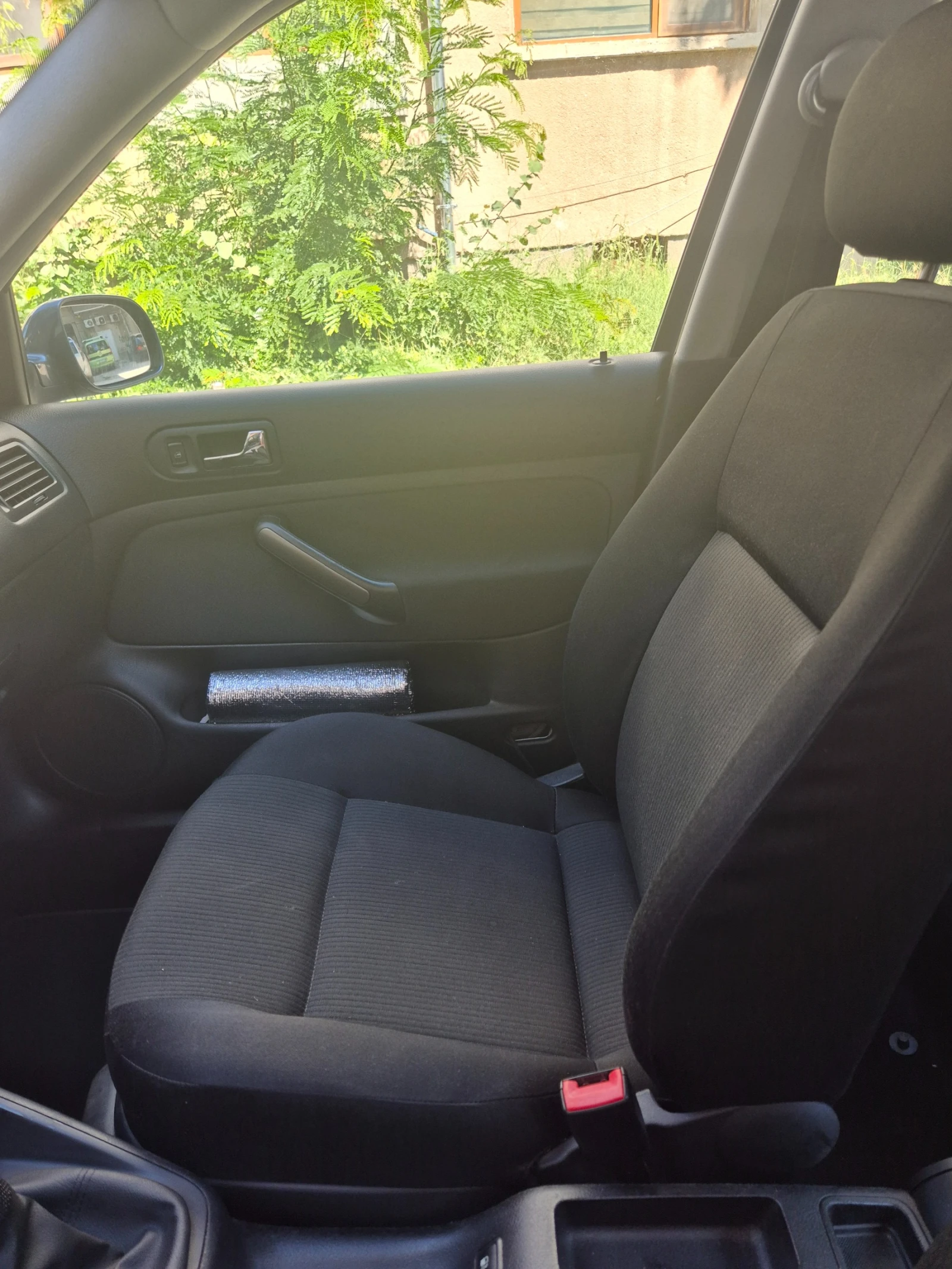 VW Bora БЕНЗИН!!125 ХИЛ.КМ!!!!!, снимка 10 - Автомобили и джипове - 55384196