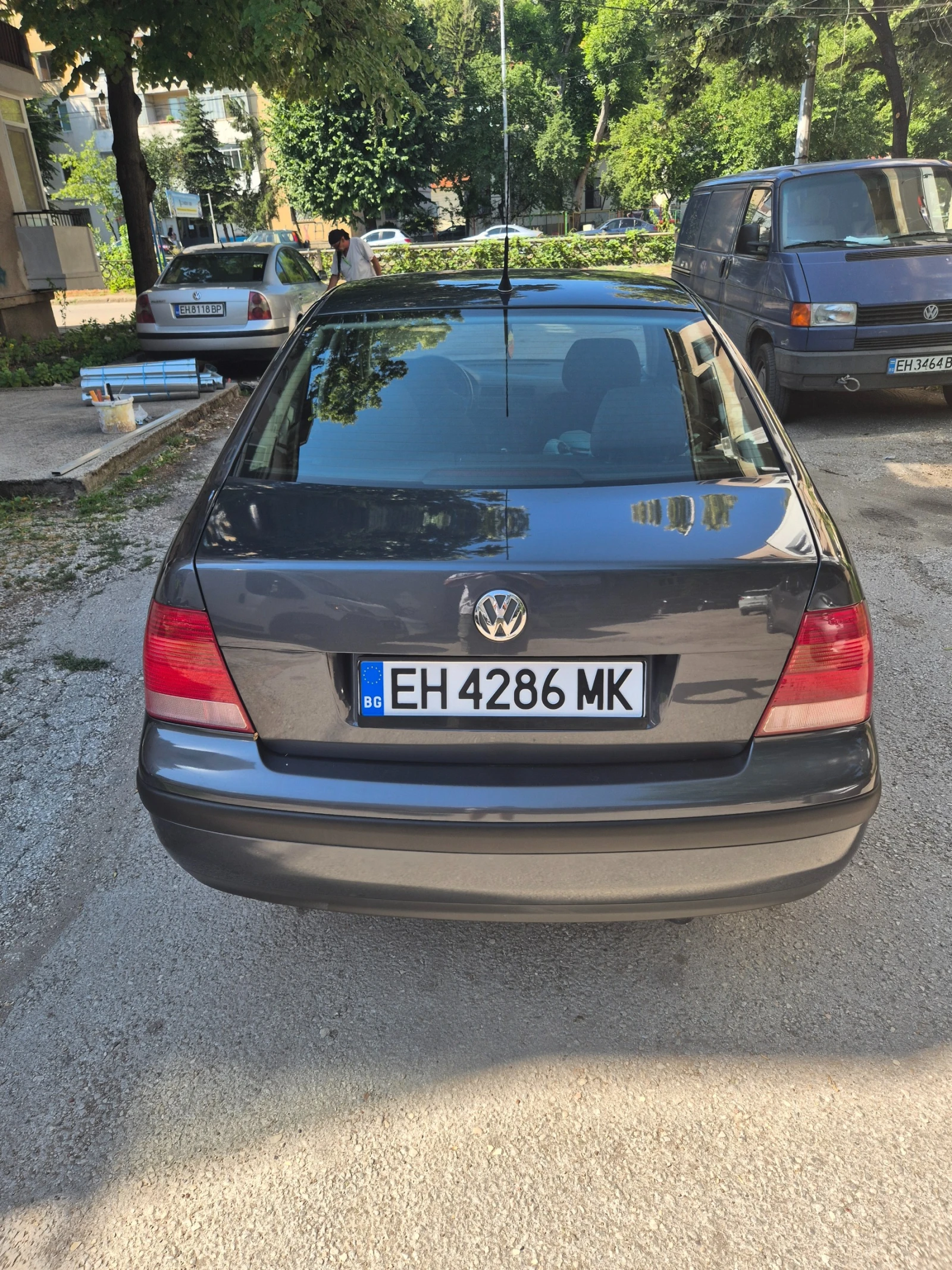 VW Bora БЕНЗИН!!125 ХИЛ.КМ!!!!!, снимка 4 - Автомобили и джипове - 55384196