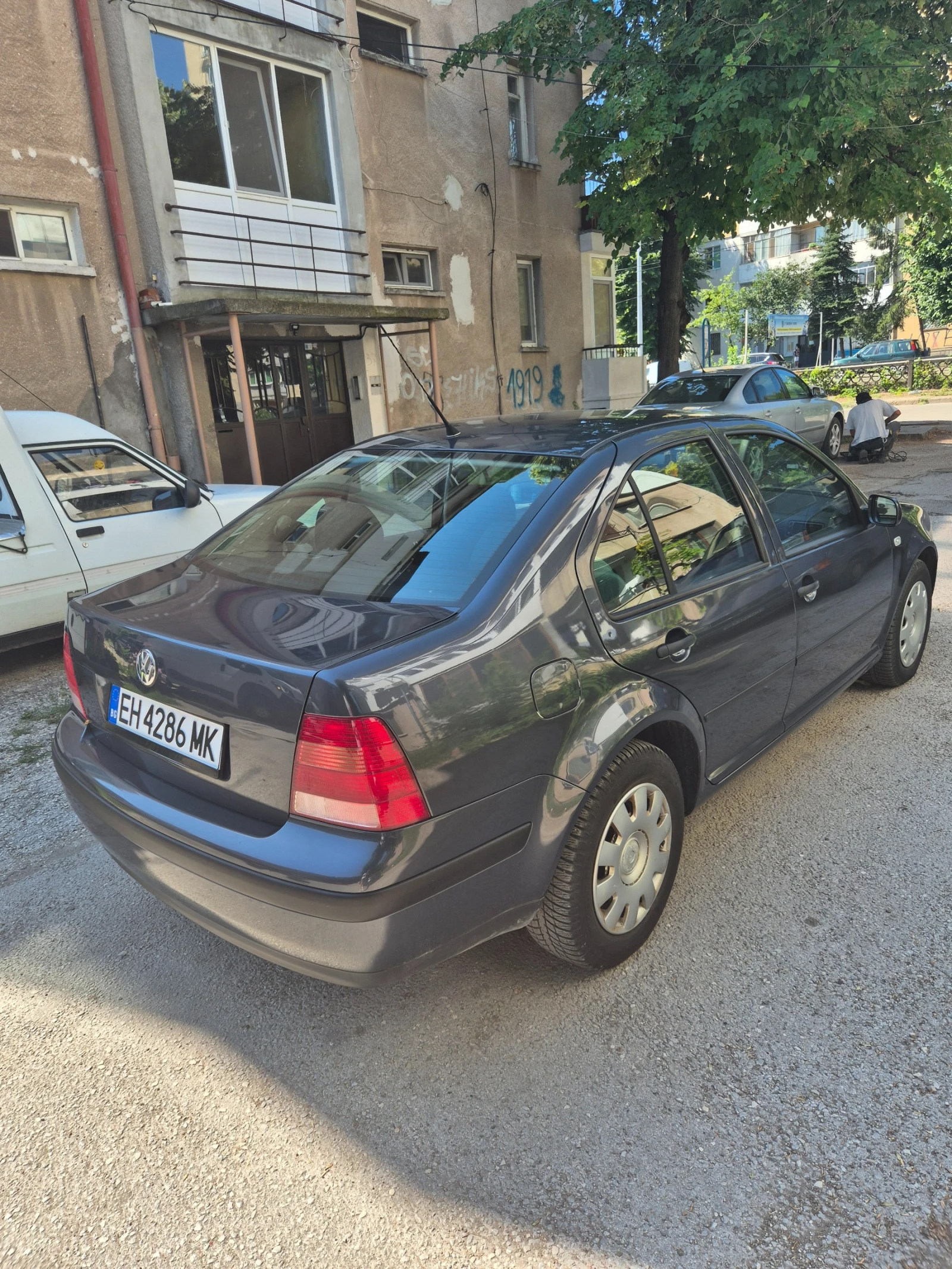 VW Bora БЕНЗИН!!125 ХИЛ.КМ!!!!!, снимка 5 - Автомобили и джипове - 55384196