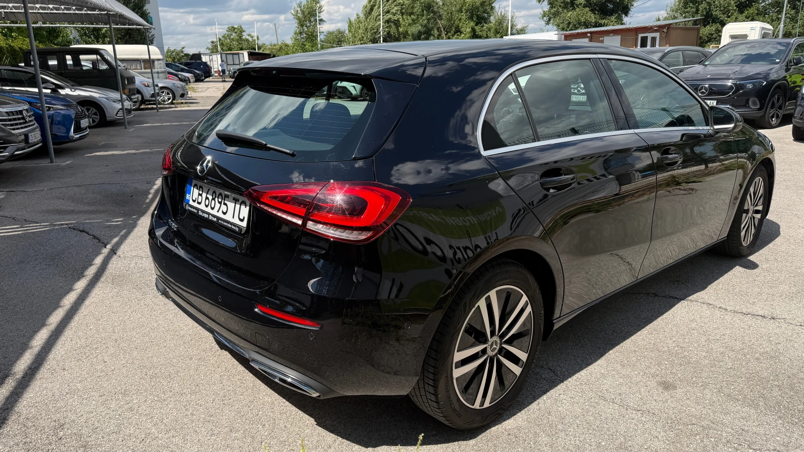 Mercedes-Benz A 180 Първи собственик от България, снимка 6 - Автомобили и джипове - 55447884