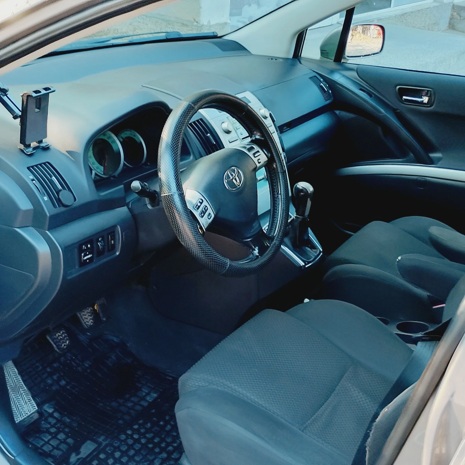 Toyota Verso, снимка 4 - Автомобили и джипове - 55593421