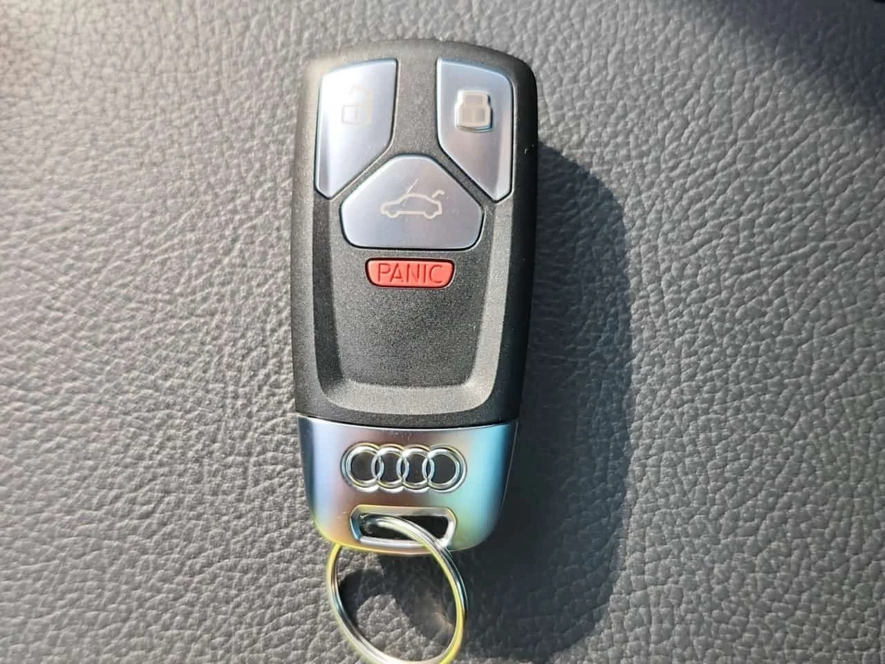 Audi A4 * TECHNIK * CARFAX * ФИНАНСИРАНЕ, снимка 8 - Автомобили и джипове - 56262108