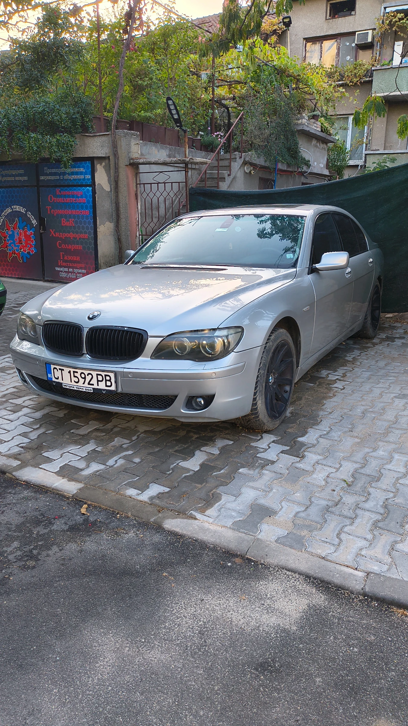 BMW 745 Е65, снимка 4 - Автомобили и джипове - 56548494