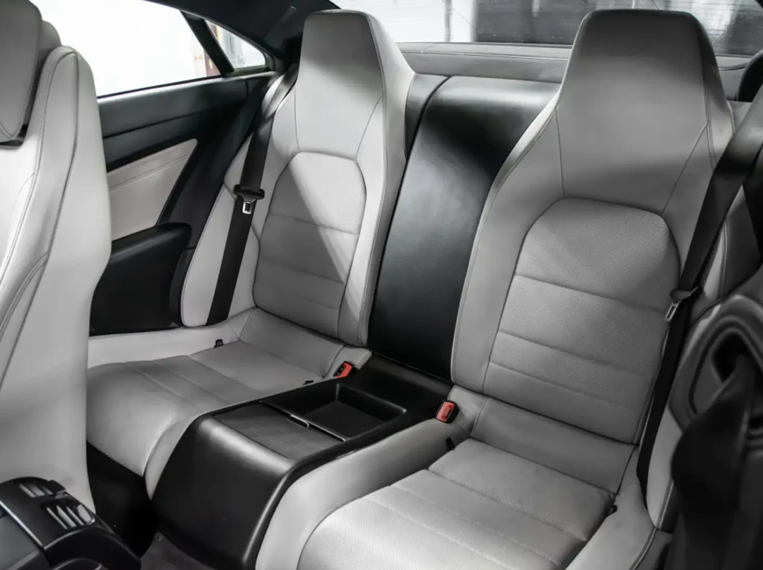 Mercedes-Benz E 400 | Mobile.bg � ����������� 17