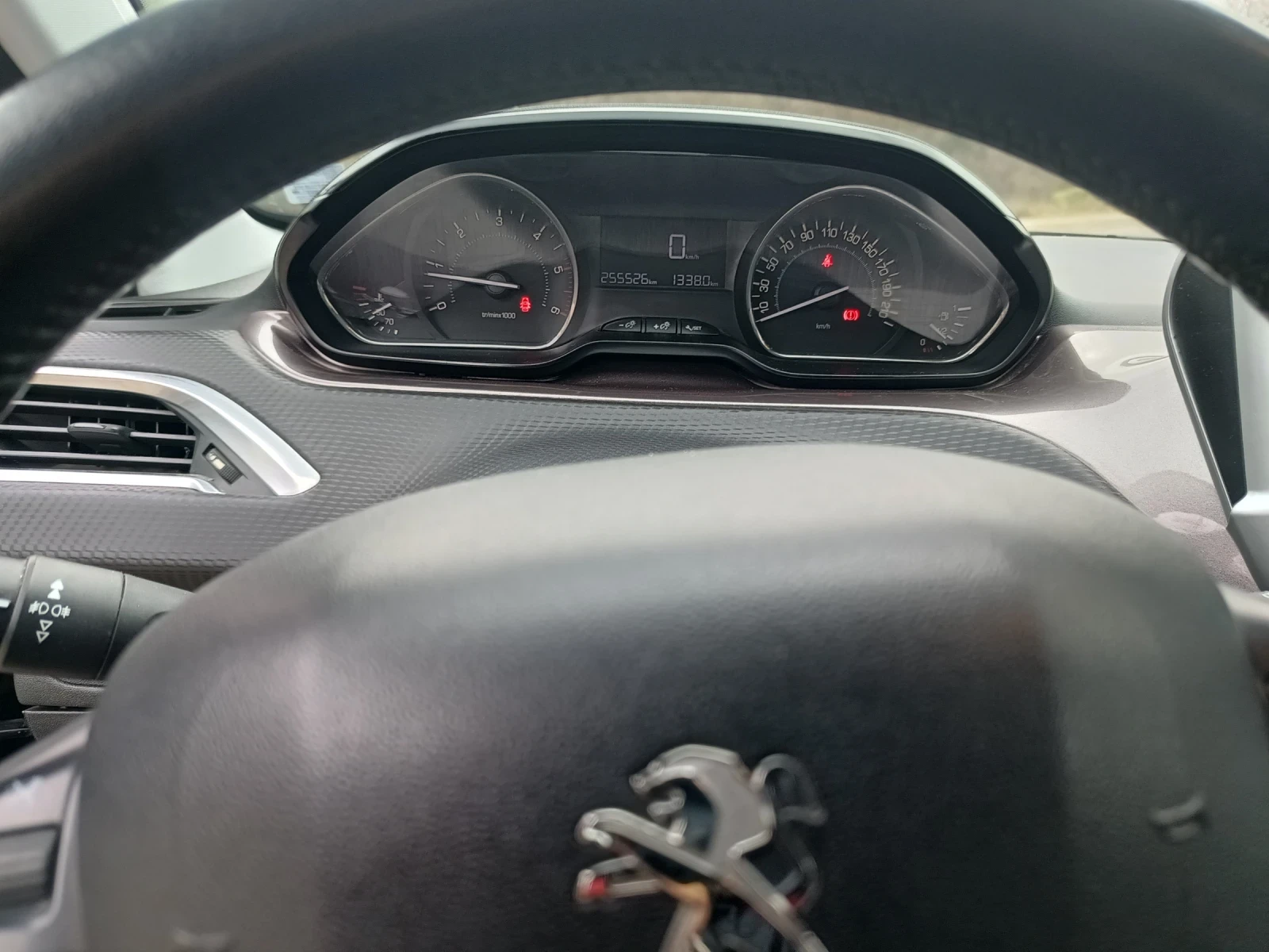 Peugeot 2008, снимка 5 - Автомобили и джипове - 56691943