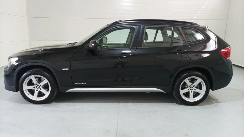 BMW X1 2.0 d XDrive, снимка 8 - Автомобили и джипове - 46354810