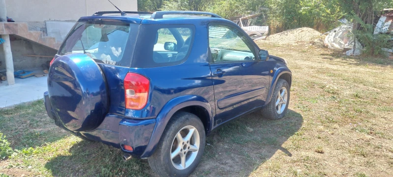 Toyota Rav4 2.0 i 4x4, снимка 3 - Автомобили и джипове - 52310552