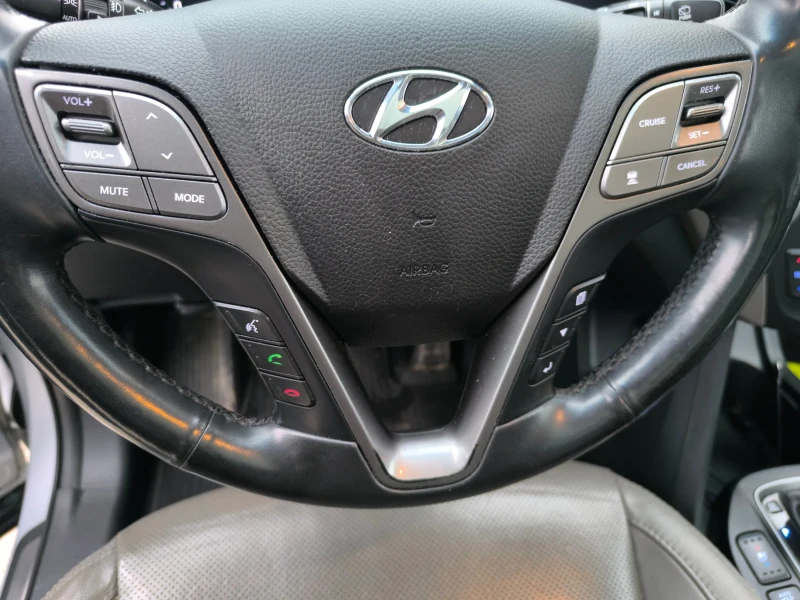 Hyundai Santa fe Grand Santa Fe facelift 2017 3.3 V6 (294 Hp) Autom, снимка 5 - Автомобили и джипове - 53275755