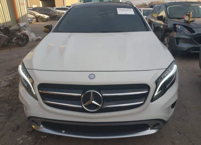 Mercedes-Benz GLA 250 4MATIC EDITION 1* м.точка* Harman* Обдух* , снимка 7 - Автомобили и джипове - 49054978