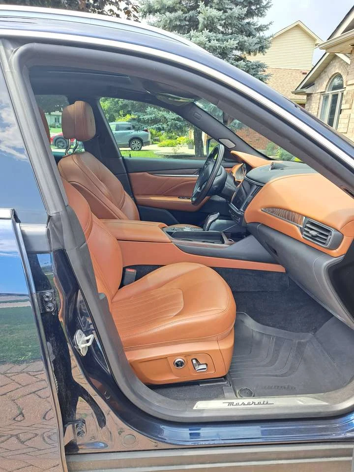 Maserati Levante GranLusso, снимка 6 - Автомобили и джипове - 56661600