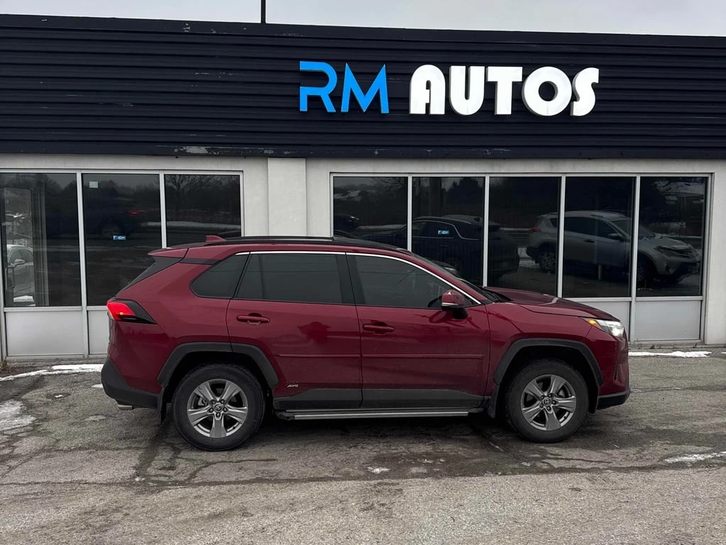 Toyota Rav4 * Hybrid XLE AWD * CARFAX*  - изображение 3