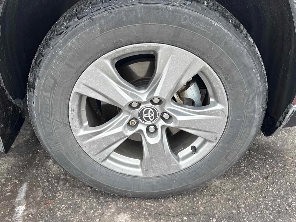 Toyota Rav4 * Hybrid XLE AWD * CARFAX*  - изображение 6