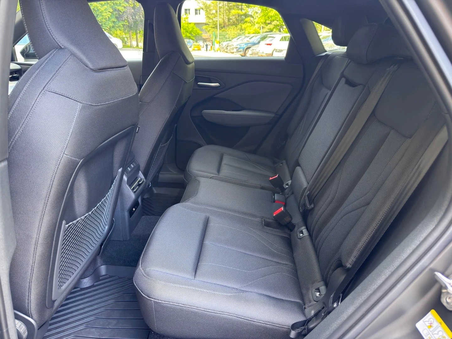 Audi Q3 | Mobile.bg � ����������� 10