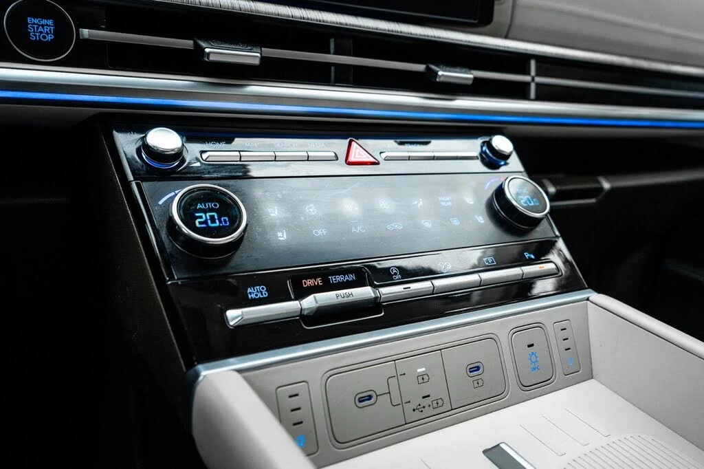 Hyundai Santa fe Calligraphy, снимка 11 - Автомобили и джипове - 55385068