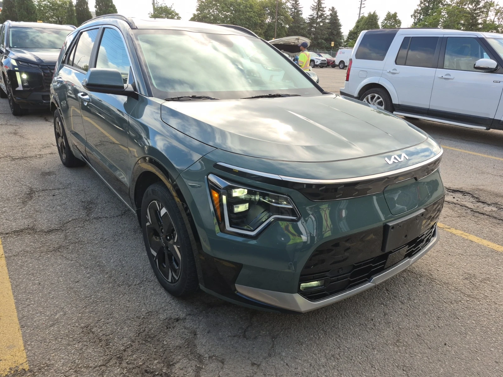 Kia Niro * LIMITED* 360* ОБДУХВАНЕ* DIS* FULL* , снимка 2 - Автомобили и джипове - 55404928