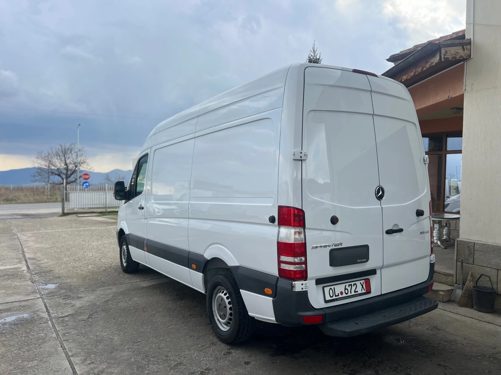 Mercedes-Benz Sprinter 313 CDI , Facelift , Клима , Сервизна история - изображение 4