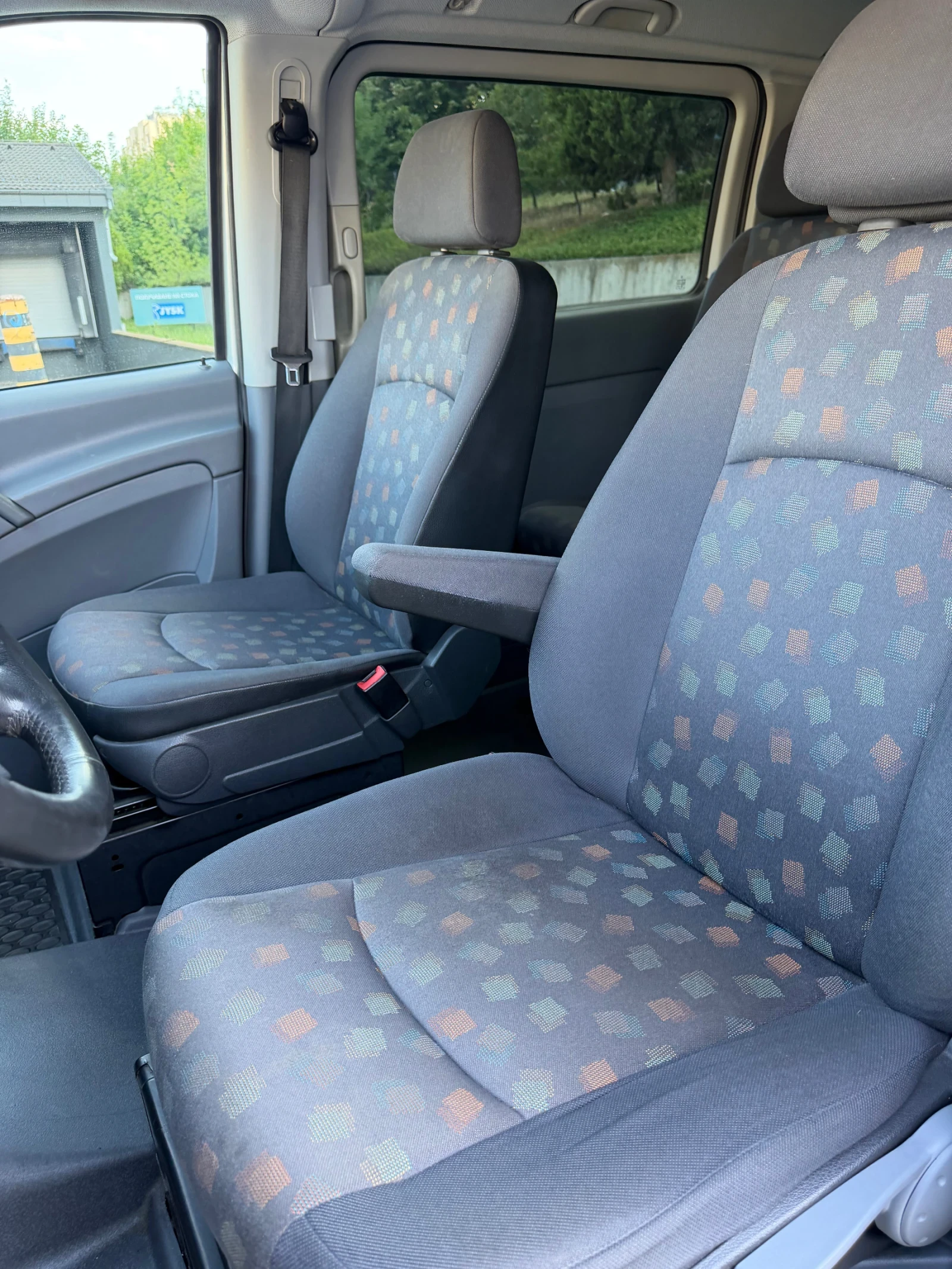 Mercedes-Benz Vito, снимка 9 - Бусове и автобуси - 56370485