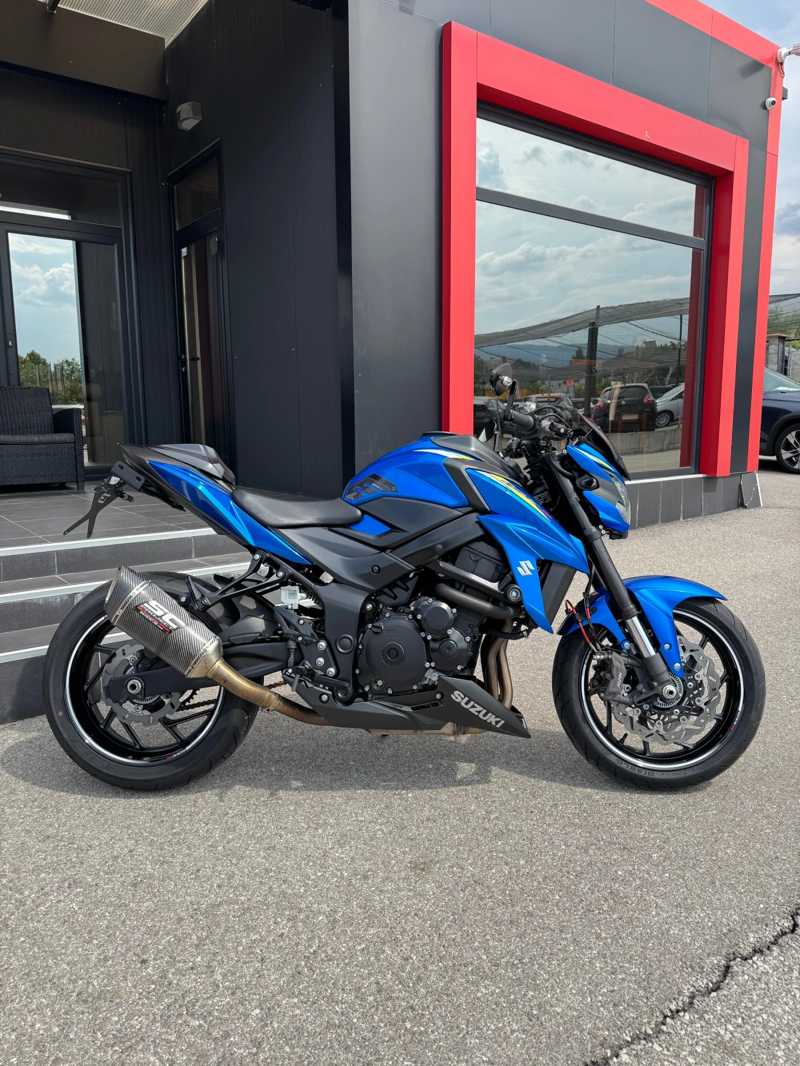Suzuki Gsx S-750-YUGEN CARBON-SC PROJECT-ABS-TRACTION-TOP - изображение 2