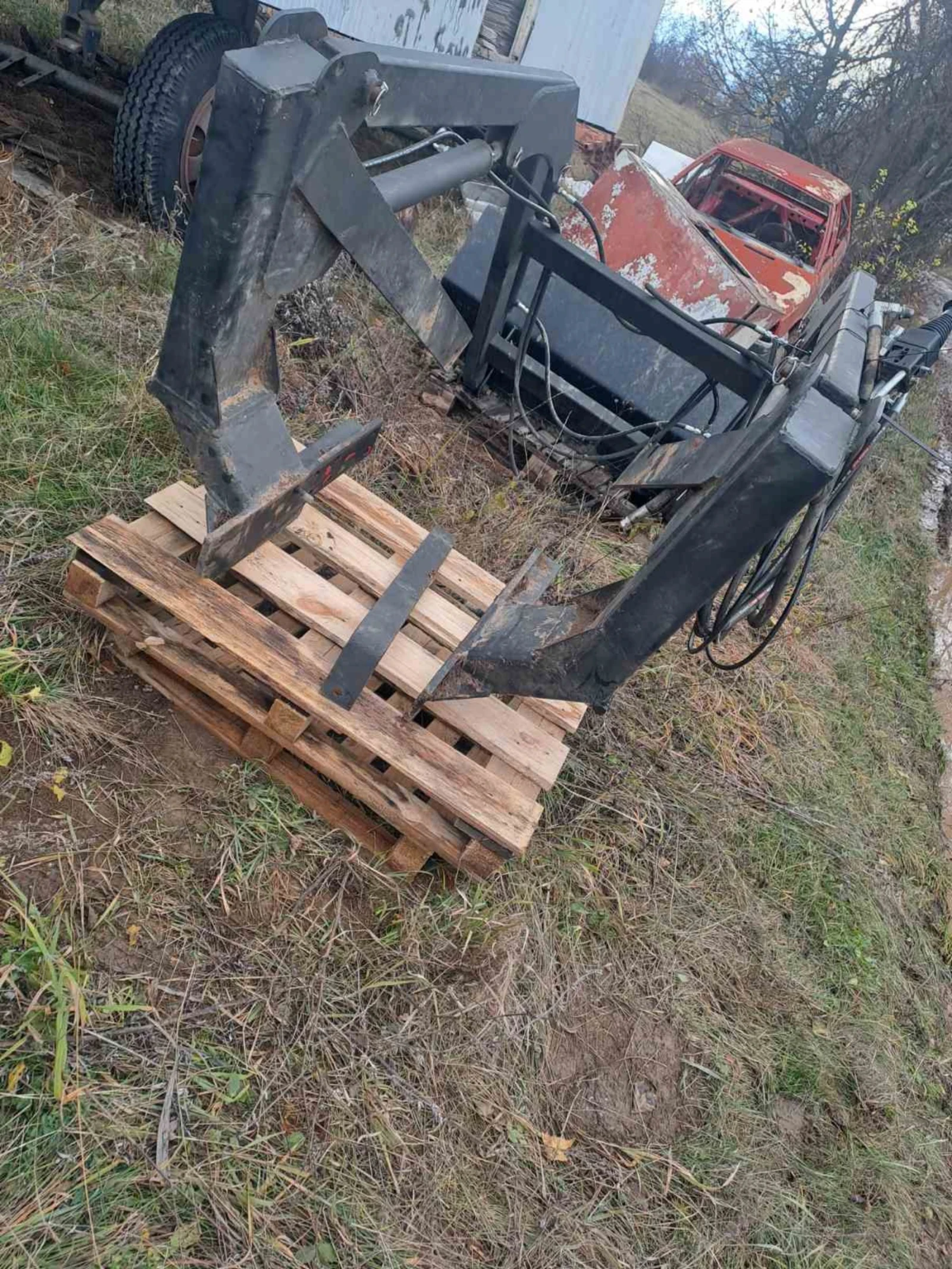 Трактор Болгар Челен товарач  - изображение 2