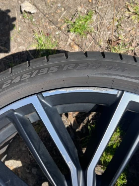 Гуми с джанти Pirelli 245/35R20, снимка 15