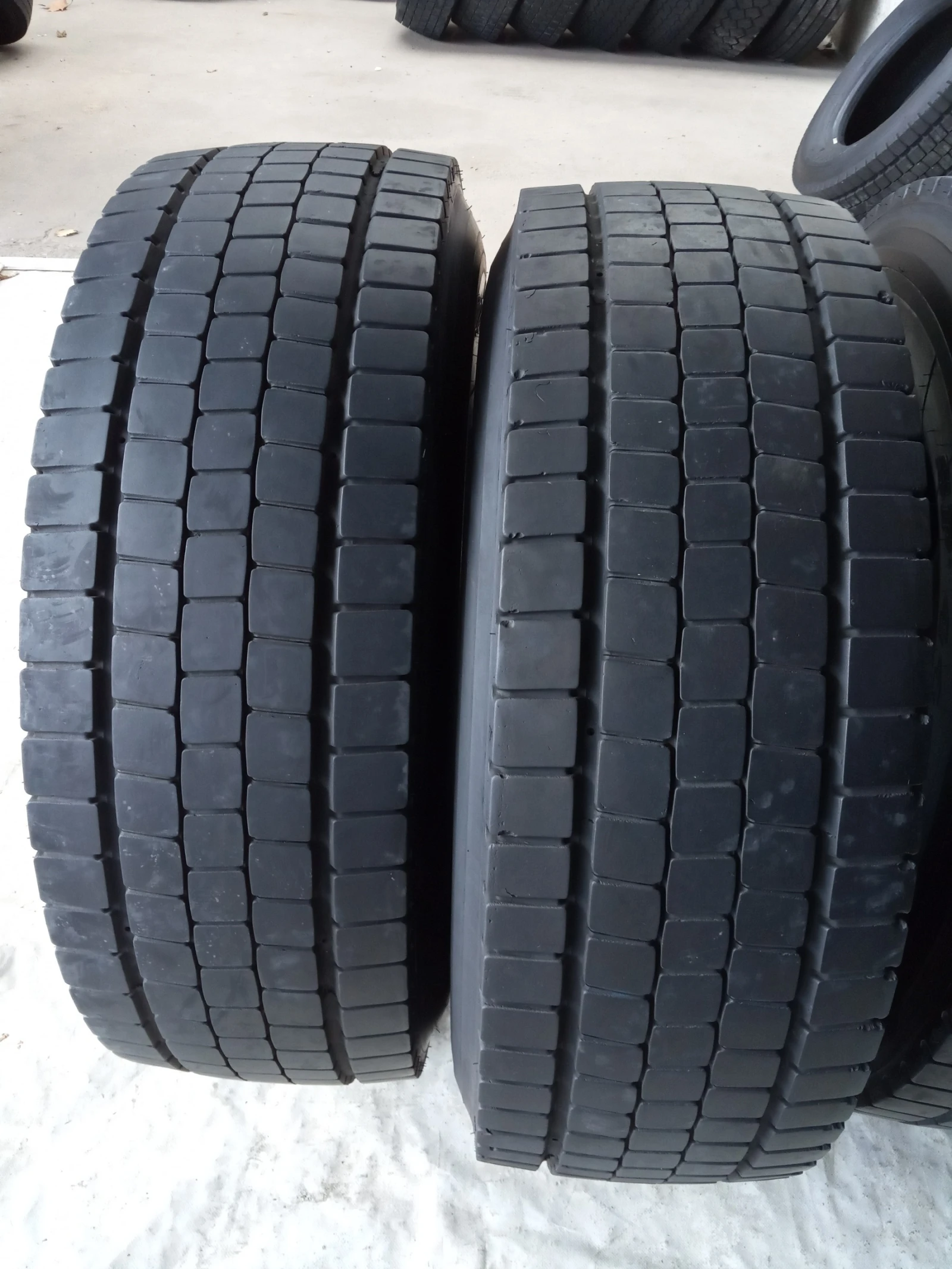  305/70R19.5 | Mobile.bg   2