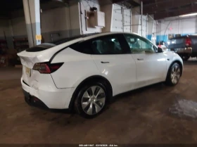 Tesla Model Y Long Range Dual Motor All-Wheel Drive, снимка 4