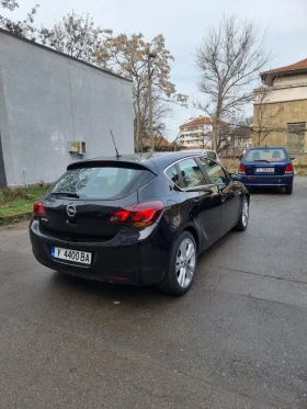 Opel Astra J 1.7 cdti, снимка 2