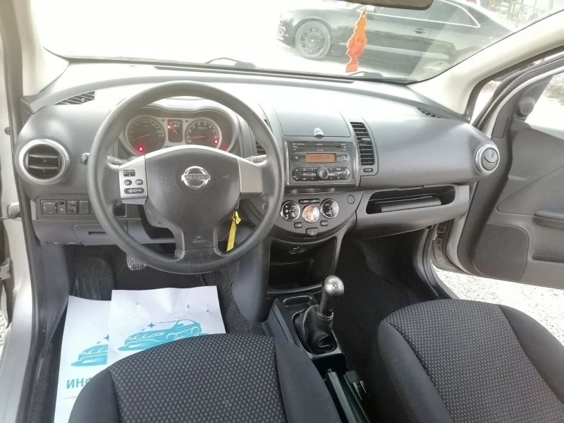 Nissan Note 1.4, снимка 10 - Автомобили и джипове - 47292107