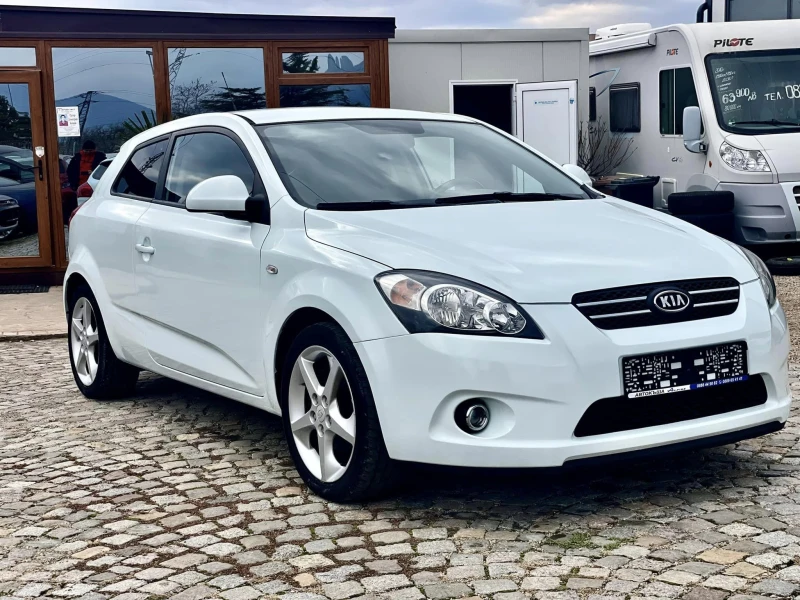 Kia Ceed 1.6 , снимка 7 - Автомобили и джипове - 48129798