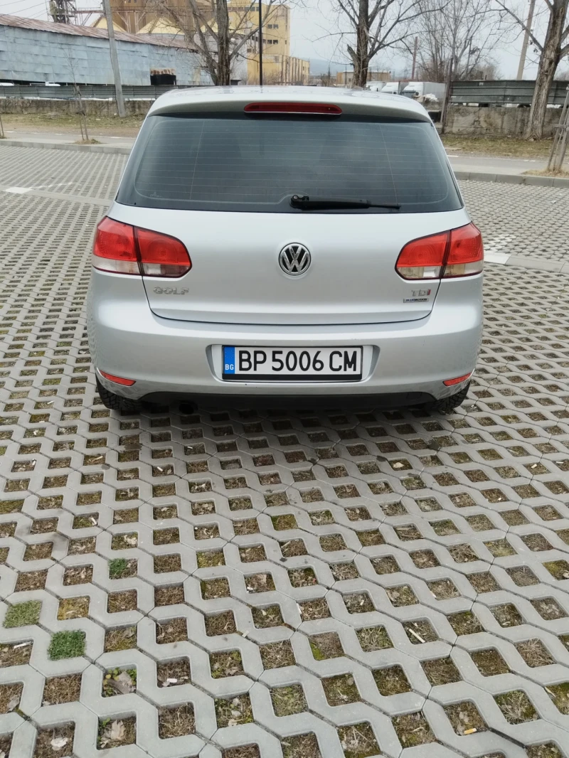 VW Golf, снимка 3 - Автомобили и джипове - 48932263