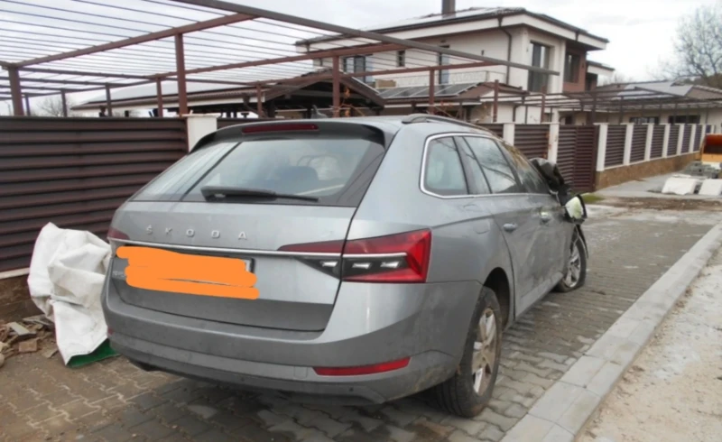 Skoda Superb 2.0TDI 190к.с., снимка 3 - Автомобили и джипове - 49353874