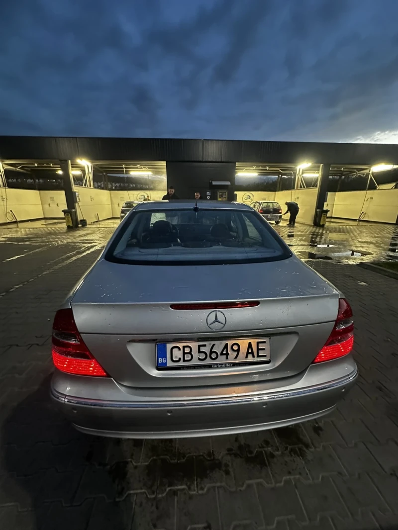 Mercedes-Benz E 350 Газова уредба  - не е монтирана , снимка 4 - Автомобили и джипове - 52097027