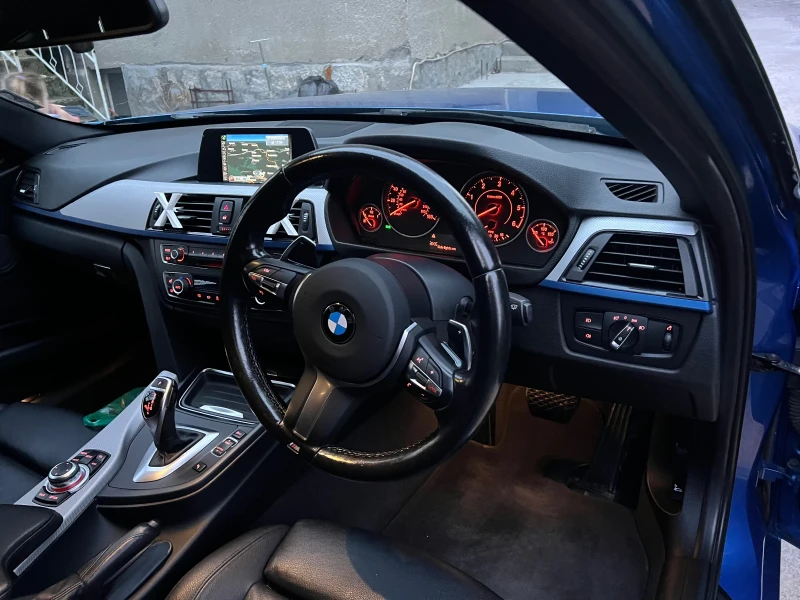 BMW 330, снимка 13 - Автомобили и джипове - 52555596