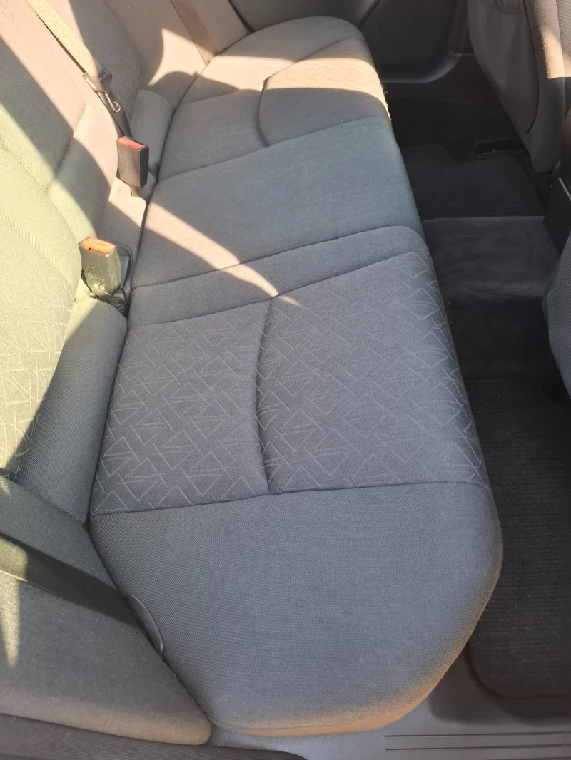 Mercedes-Benz C 220 2.2cdi 150коня, снимка 7 - Автомобили и джипове - 52656612