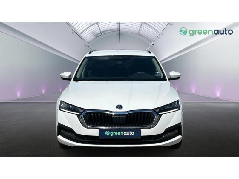 Skoda Octavia 1. 5 e-TSi DSG, Месечна вноска от 433 лв., снимка 5 - Автомобили и джипове - 52664084