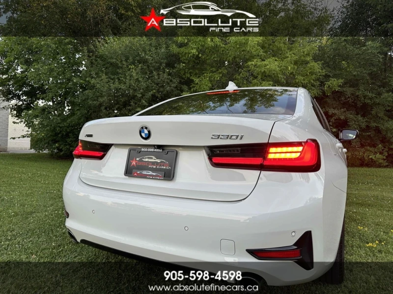 BMW 330 * 330i xDrive Sedan North America * CARFAX * ЦЕНА , снимка 4 - Автомобили и джипове - 52892127