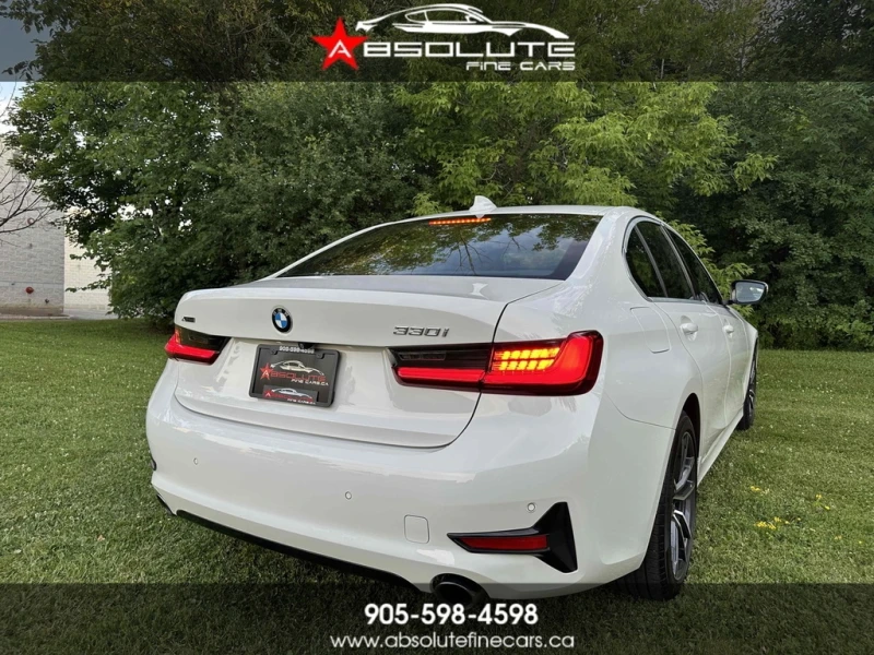 BMW 330 * 330i xDrive Sedan North America * CARFAX * ЦЕНА , снимка 8 - Автомобили и джипове - 52892127