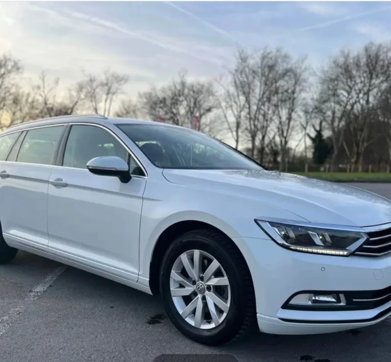 VW Passat, снимка 5 - Автомобили и джипове - 53304042