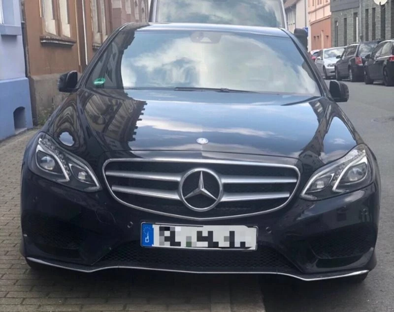 Mercedes-Benz E 220, снимка 3 - Автомобили и джипове - 38046937