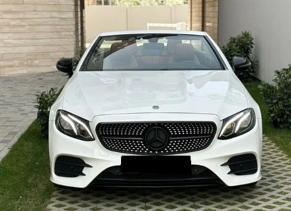 Mercedes-Benz E 200 AMG-Line Cabrio, снимка 2 - Автомобили и джипове - 45399785