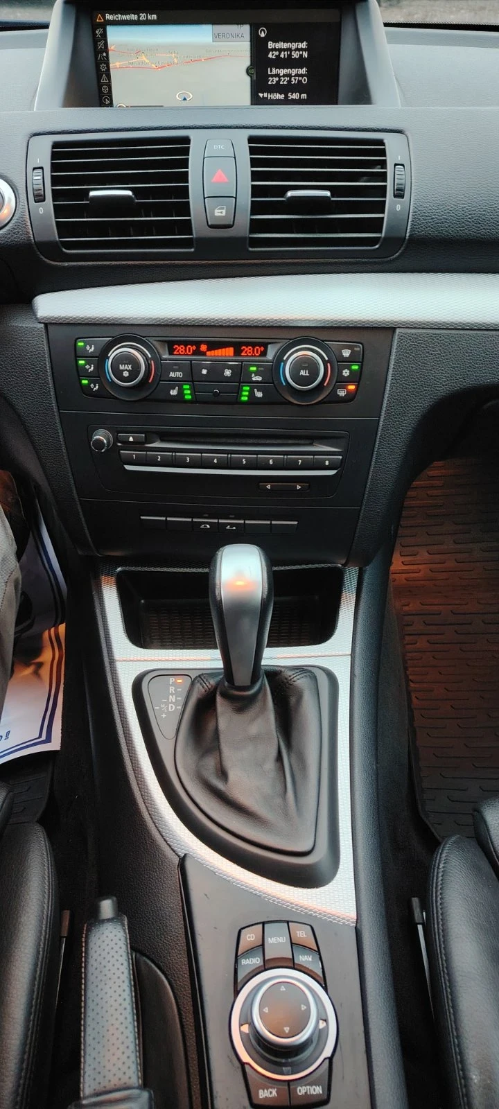 BMW 125 3.0i 218КС АВТОМАТ, снимка 14 - Автомобили и джипове - 52462255