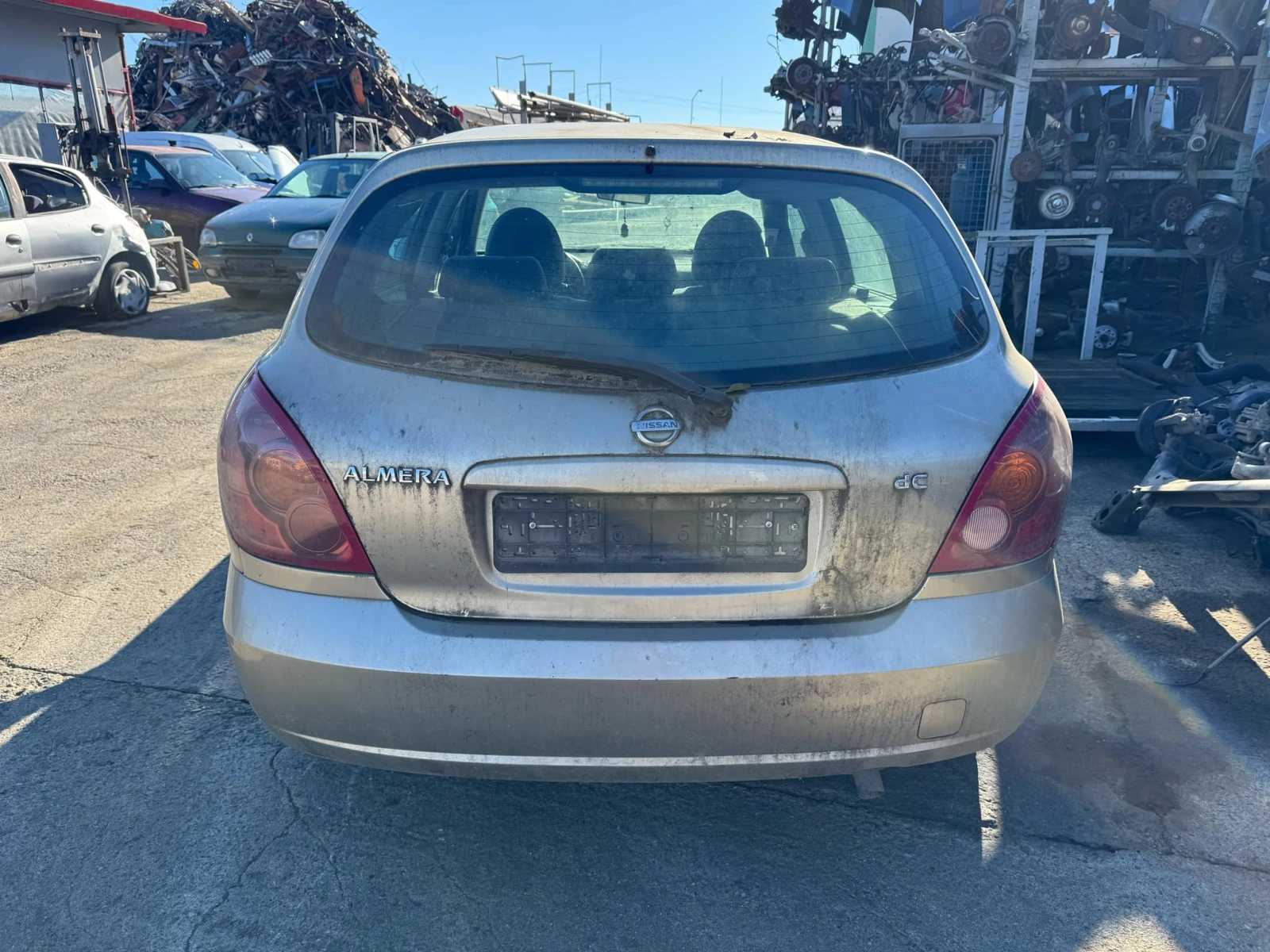 Nissan Almera 1.5 - изображение 2