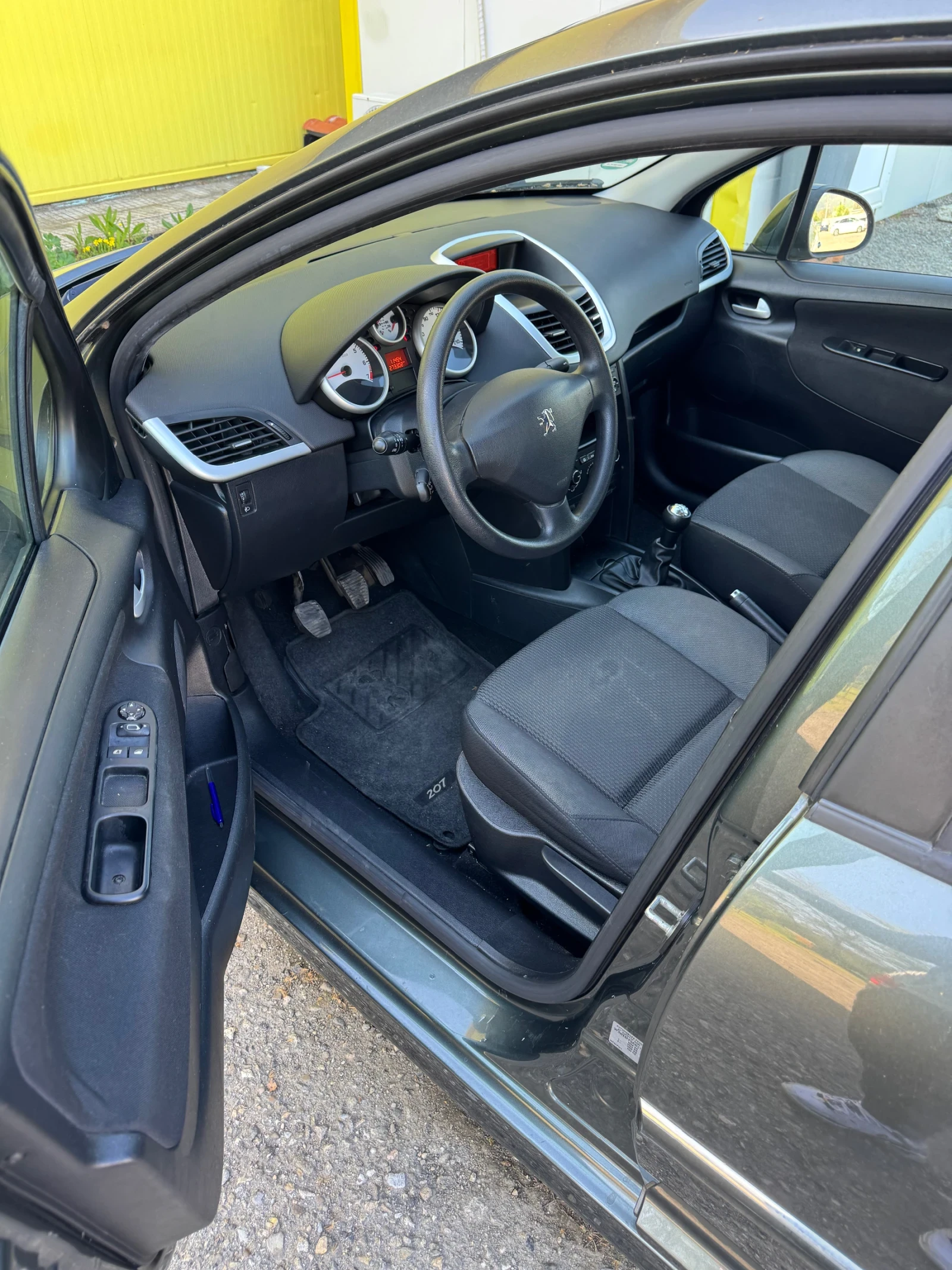 Peugeot 207  - изображение 9