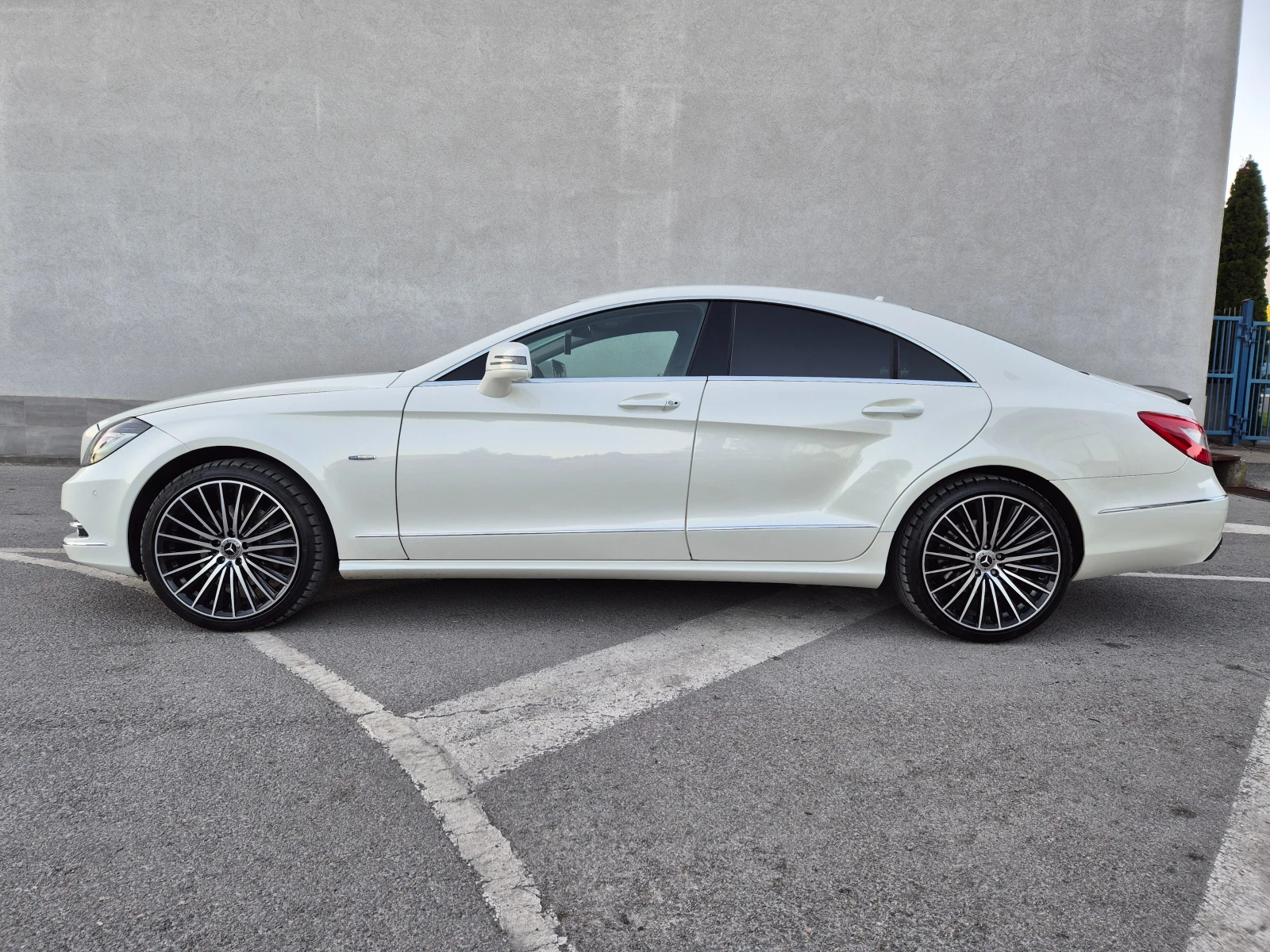 Mercedes-Benz CLS 350 350CDI V6.265ks. 4MATIK  - изображение 8