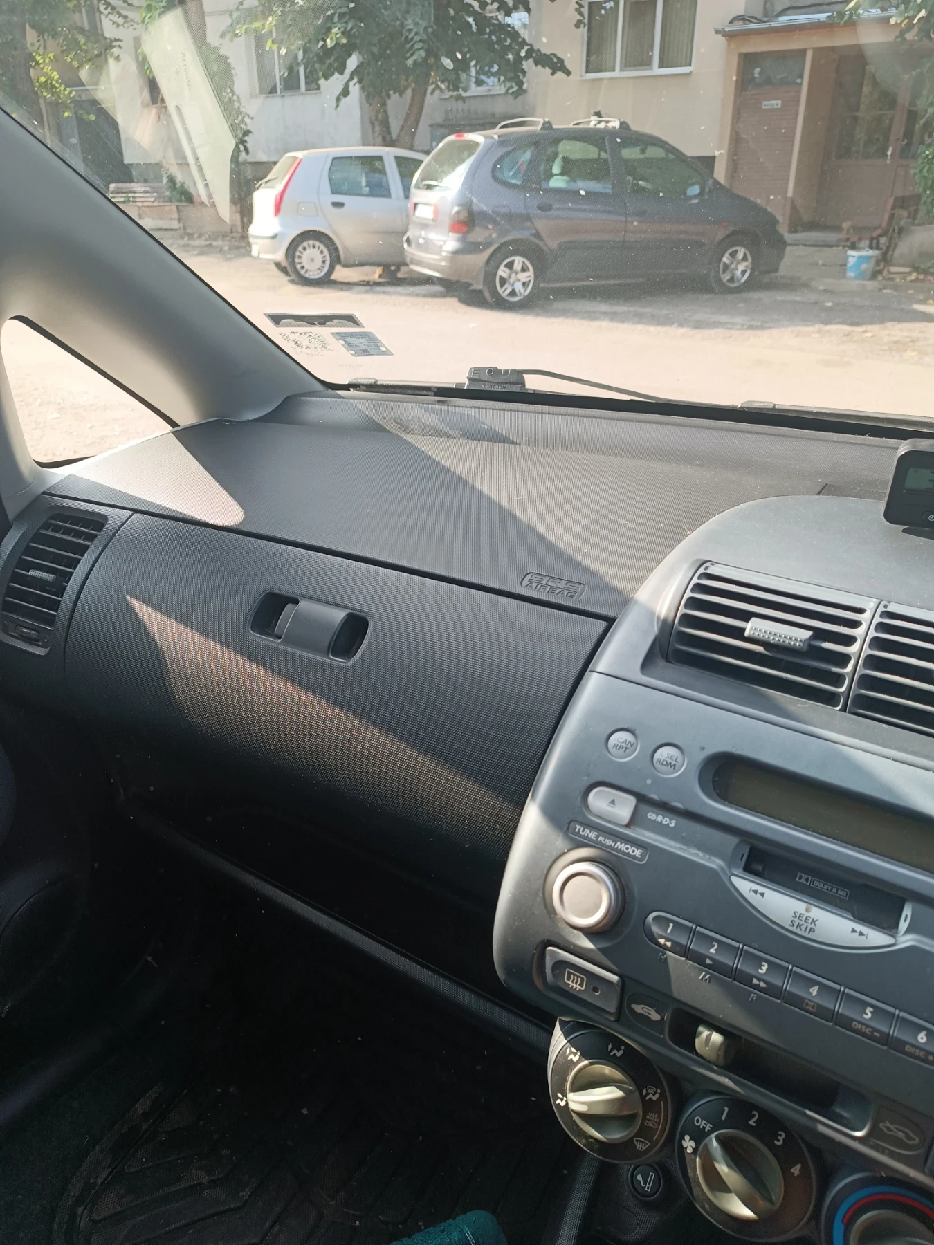 Honda Jazz  - изображение 5