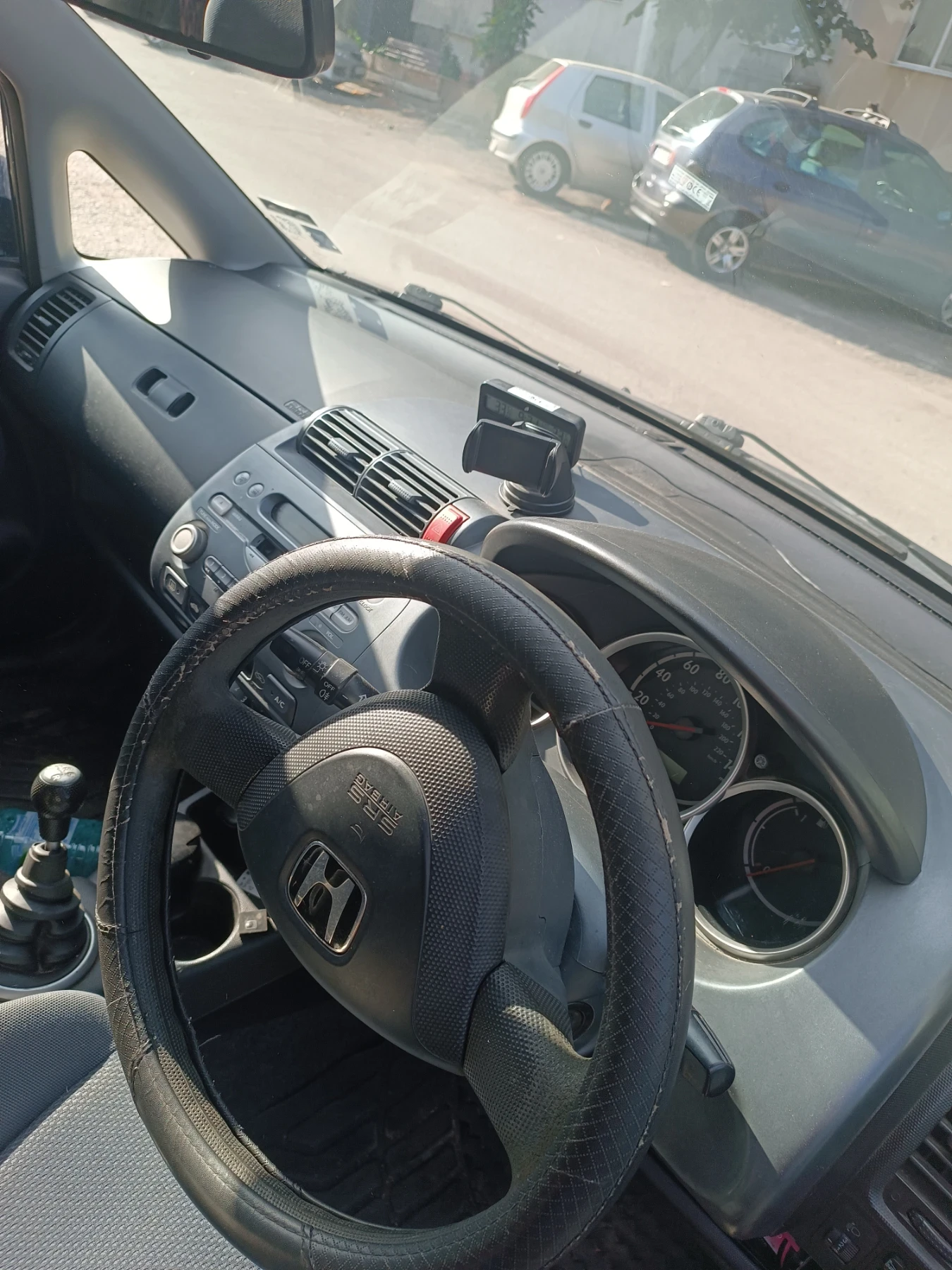 Honda Jazz  - изображение 4