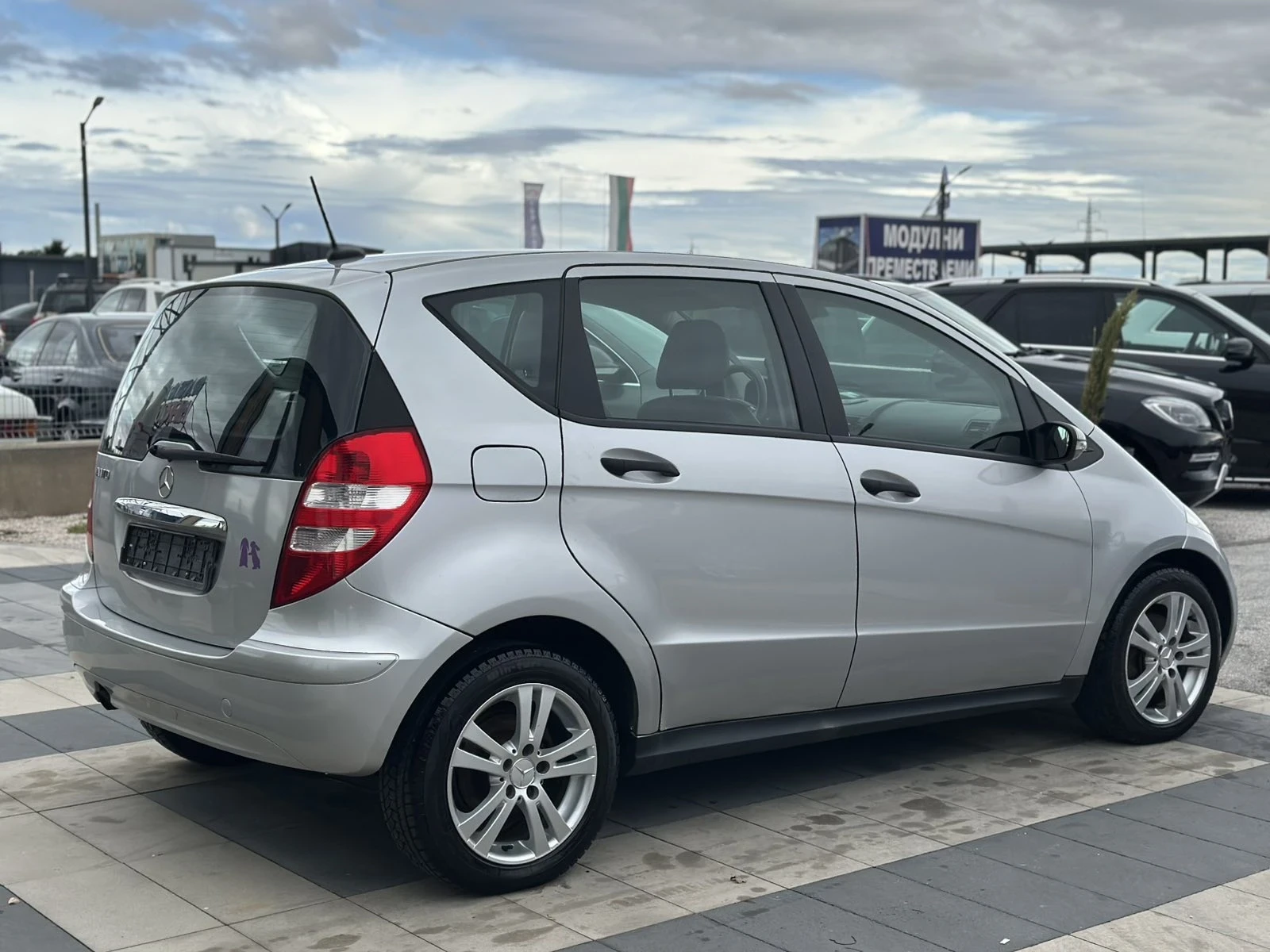 Mercedes-Benz A 170 i 2005 - изображение 4