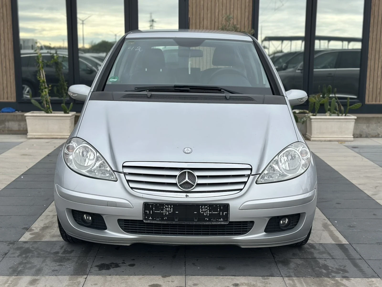 Mercedes-Benz A 170 i 2005 - изображение 2